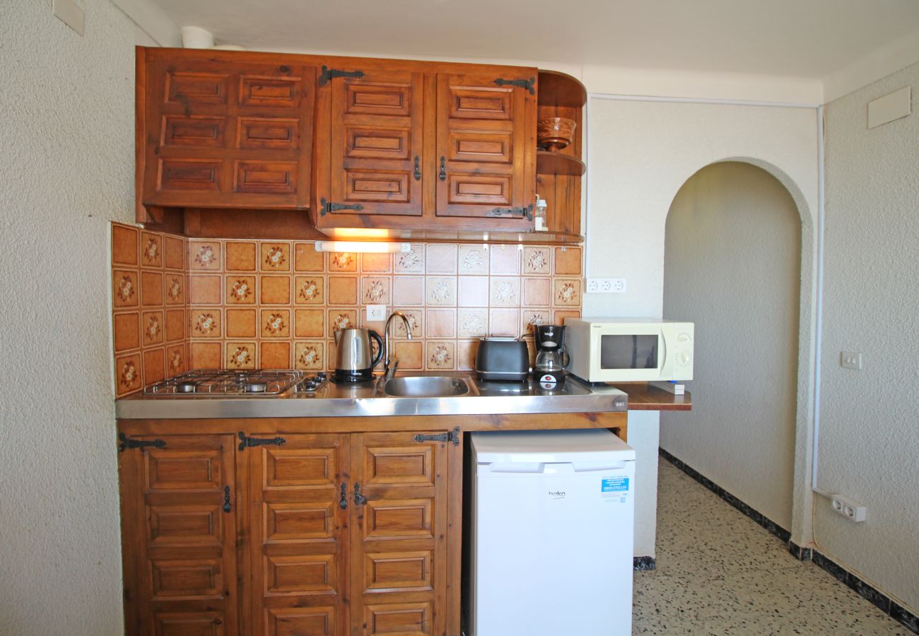 Studio in Empuriabrava - 0181-SYLVIA Studio with seaview