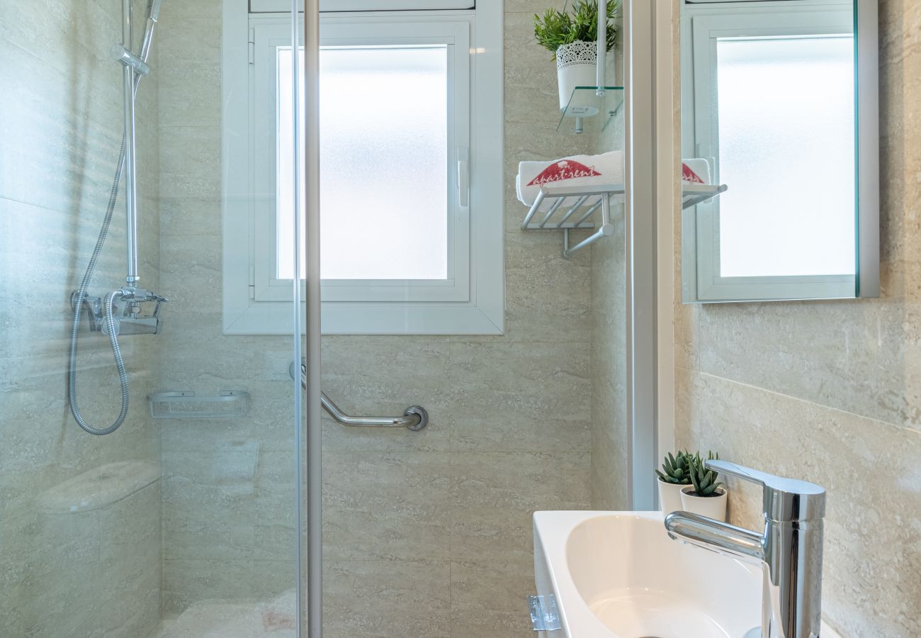 Villa in Empuriabrava - 0141-PANI House at the canal with pool and mooring