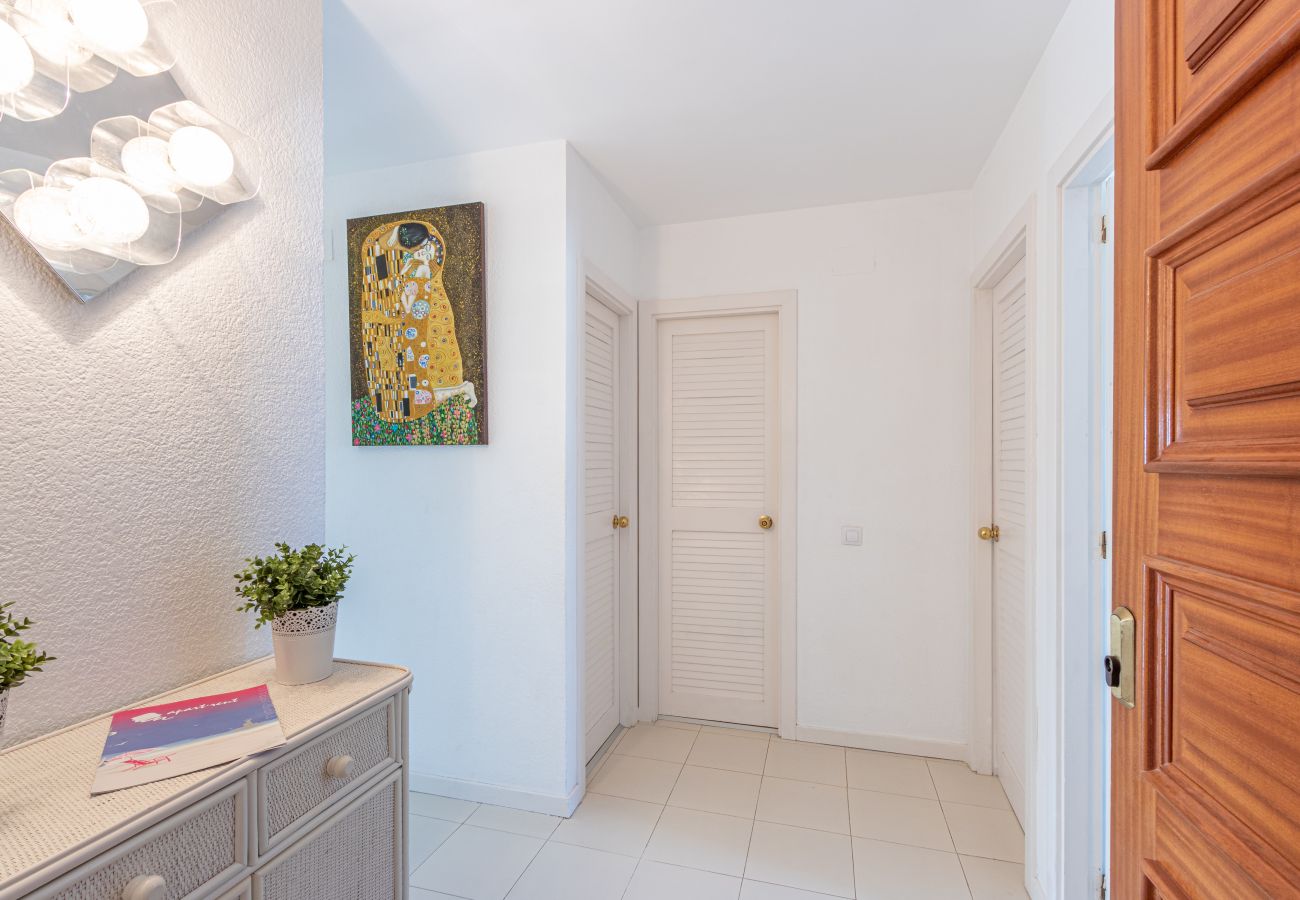 Apartment in Empuriabrava - 0112-PORT GREC Apartment with canal view