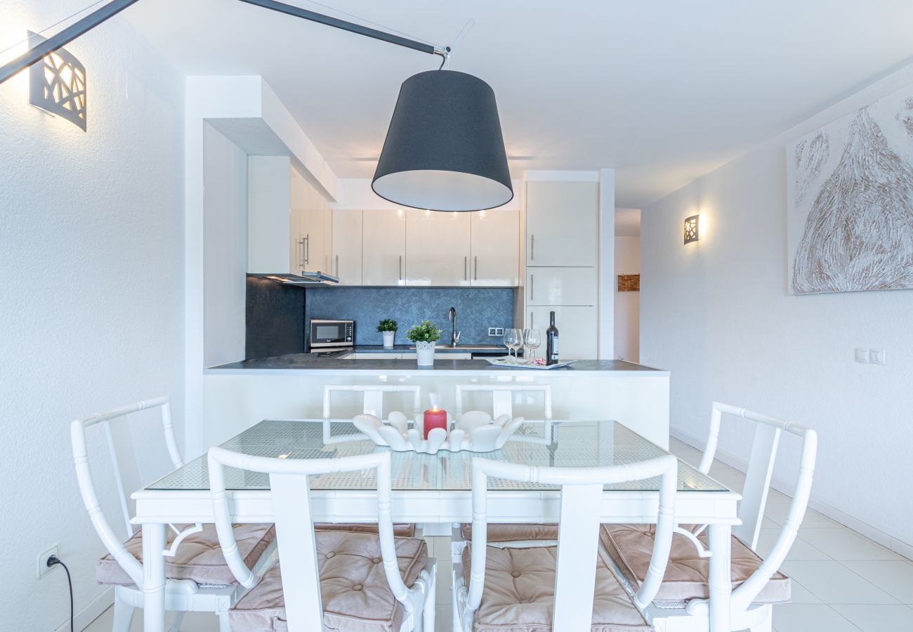 Apartment in Empuriabrava - 0112-PORT GREC Apartment with canal view