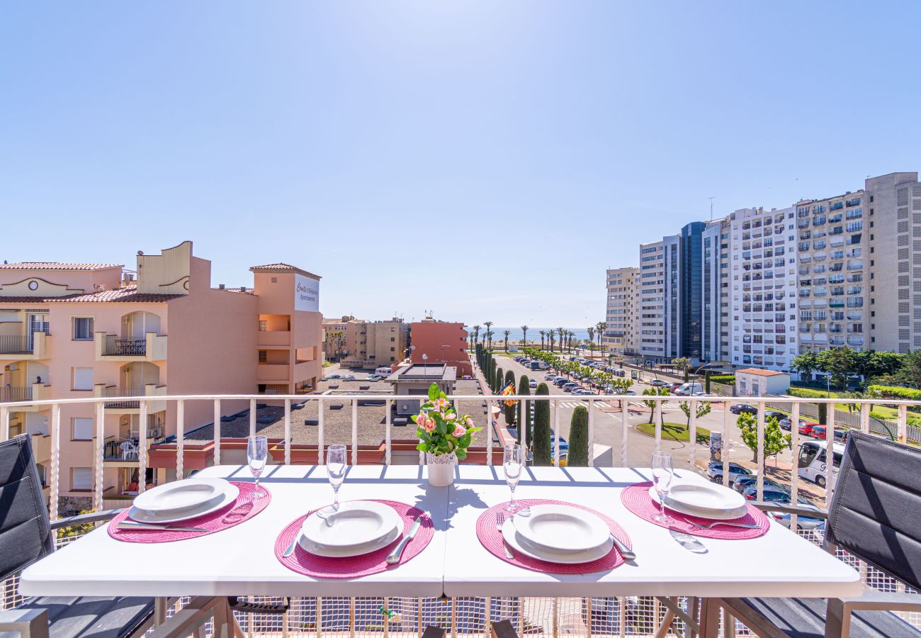 Apartment in Empuriabrava - 0105-GRAN RESERVA Apartment near the beach