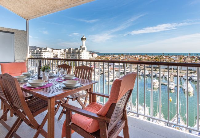 Apartment in Empuriabrava - 0172-PORT GREC Apartment with sea and canal view
