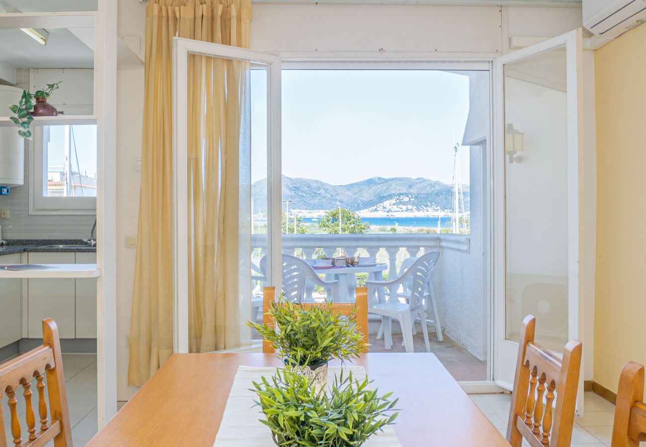 Apartment in Empuriabrava - 0132-PORT MOXO Apartment on the canal with view