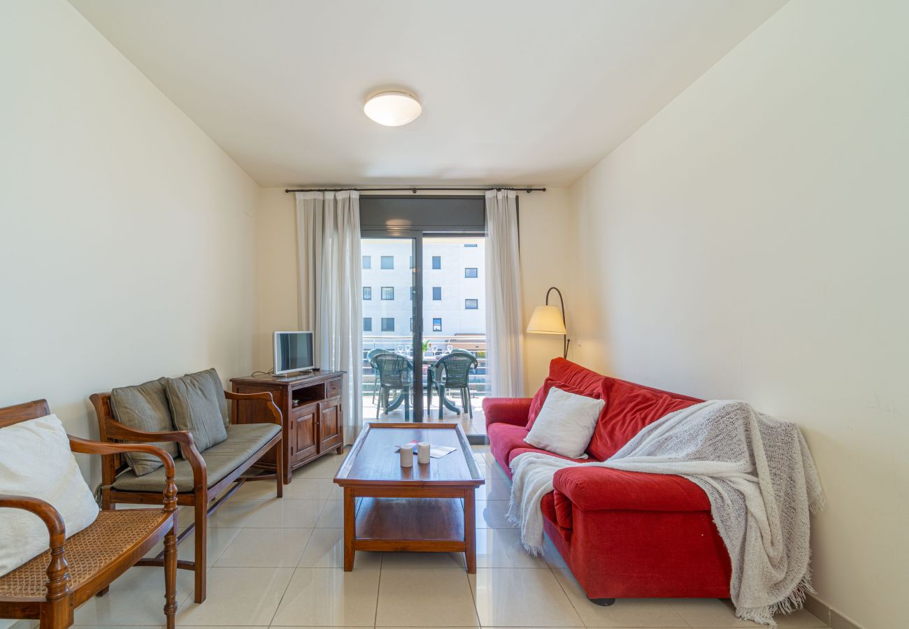 Apartment in Rosas / Roses - 8010-MIL.LENI Apartment with community pool and parking