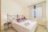 Apartment in Rosas / Roses - 8010-MIL.LENI Apartment with community pool and parking