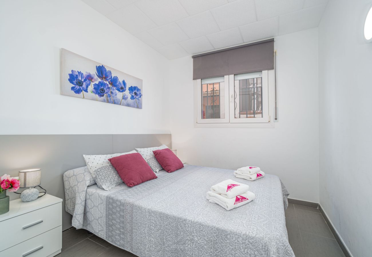 Apartment in Empuriabrava - 0074-GRAN RESERVA  Renovated apartment near the beach 