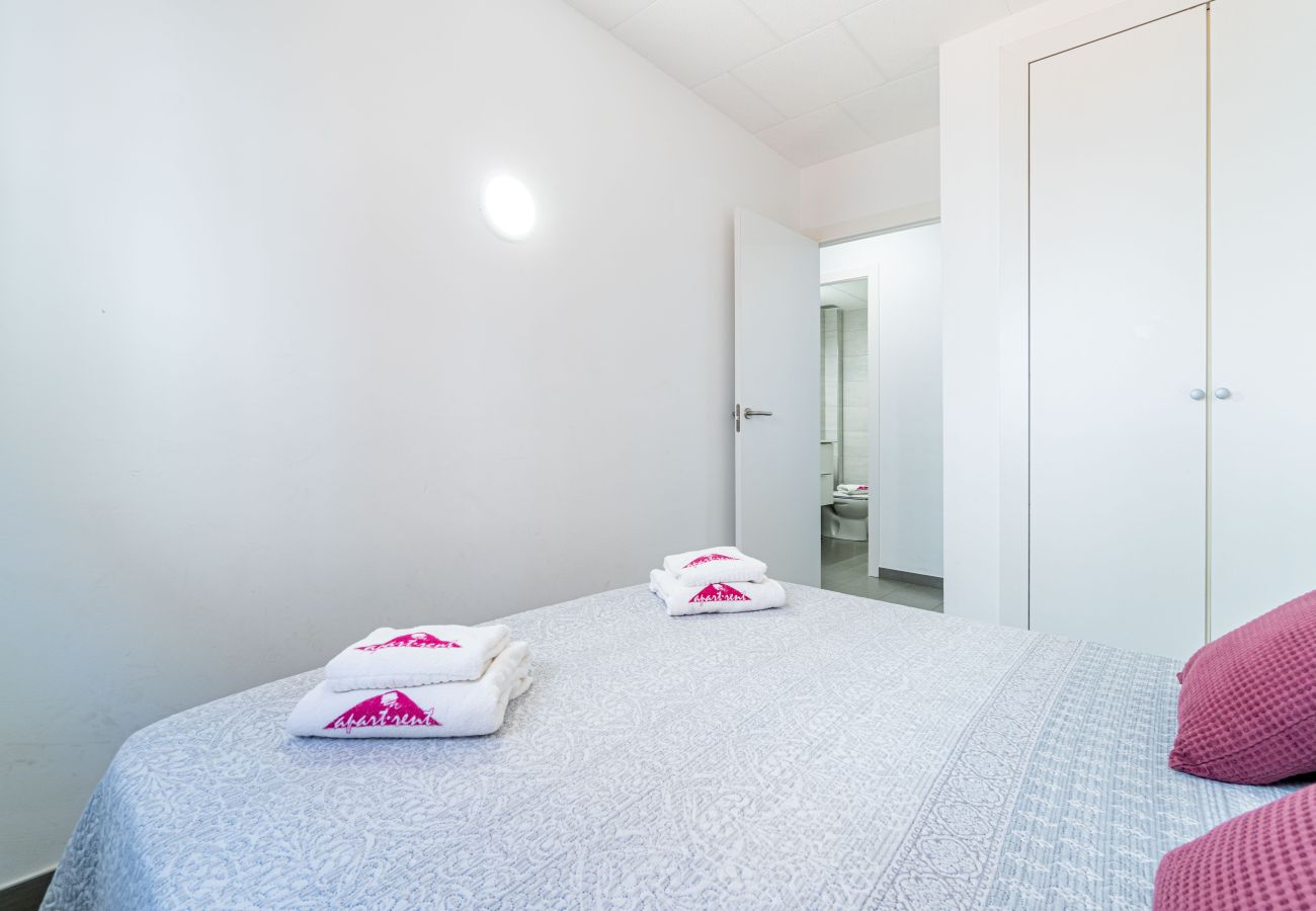 Apartment in Empuriabrava - 0074-GRAN RESERVA  Renovated apartment near the beach 