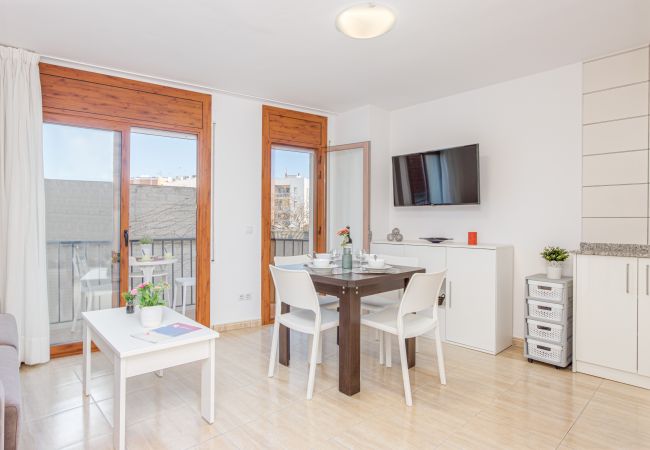 Apartment in Rosas / Roses - 2009-AV DE RHODE Apartment with wifi near the beach