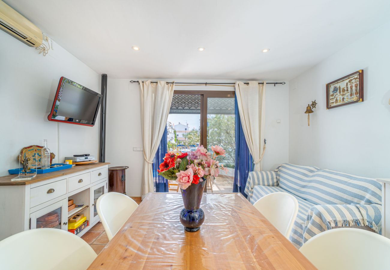 Villa in Empuriabrava - 0151-ILLA CARTAGO Canalfront Fisherman-Style House