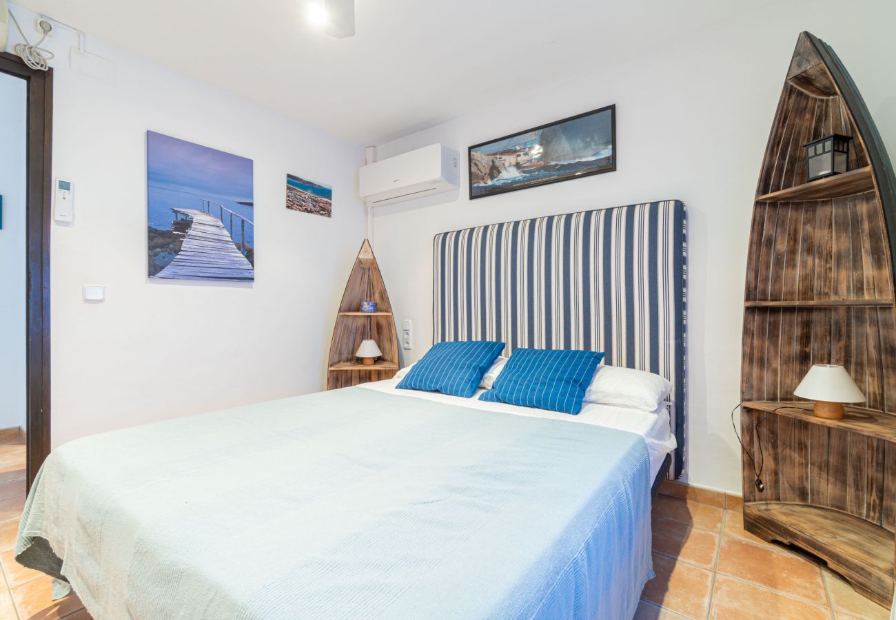 Villa in Empuriabrava - 0151-ILLA CARTAGO Canalfront Fisherman-Style House