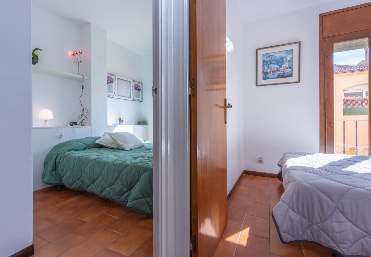 Apartment in Empuriabrava - 0064-GRAN RESERVA Apartment near the beach