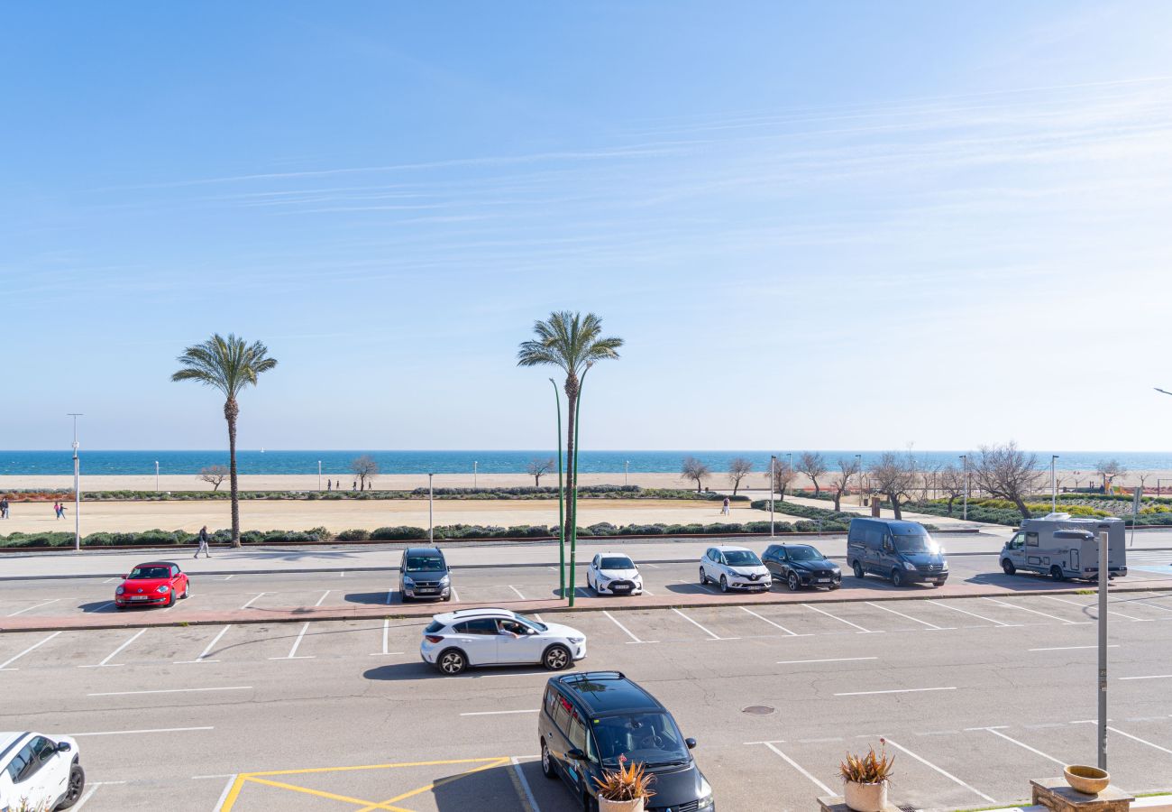 Apartment in Empuriabrava - 0090-MARENOSTRUM Beachfront apartment