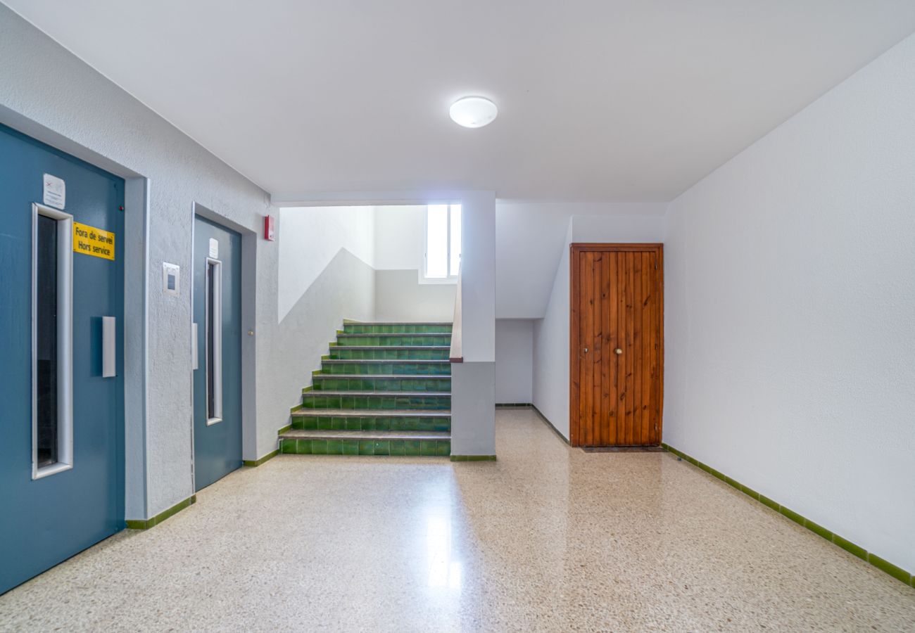 Apartment in Empuriabrava - 0176-ROYAL MARINE Apartment near the beach