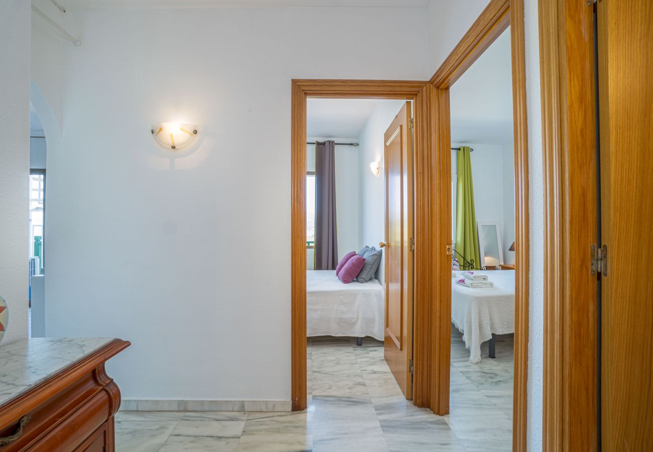 Appartement à Empuriabrava - 0148-PORT DUCAL Appartement avec terrasse, vue sur mer et wifi