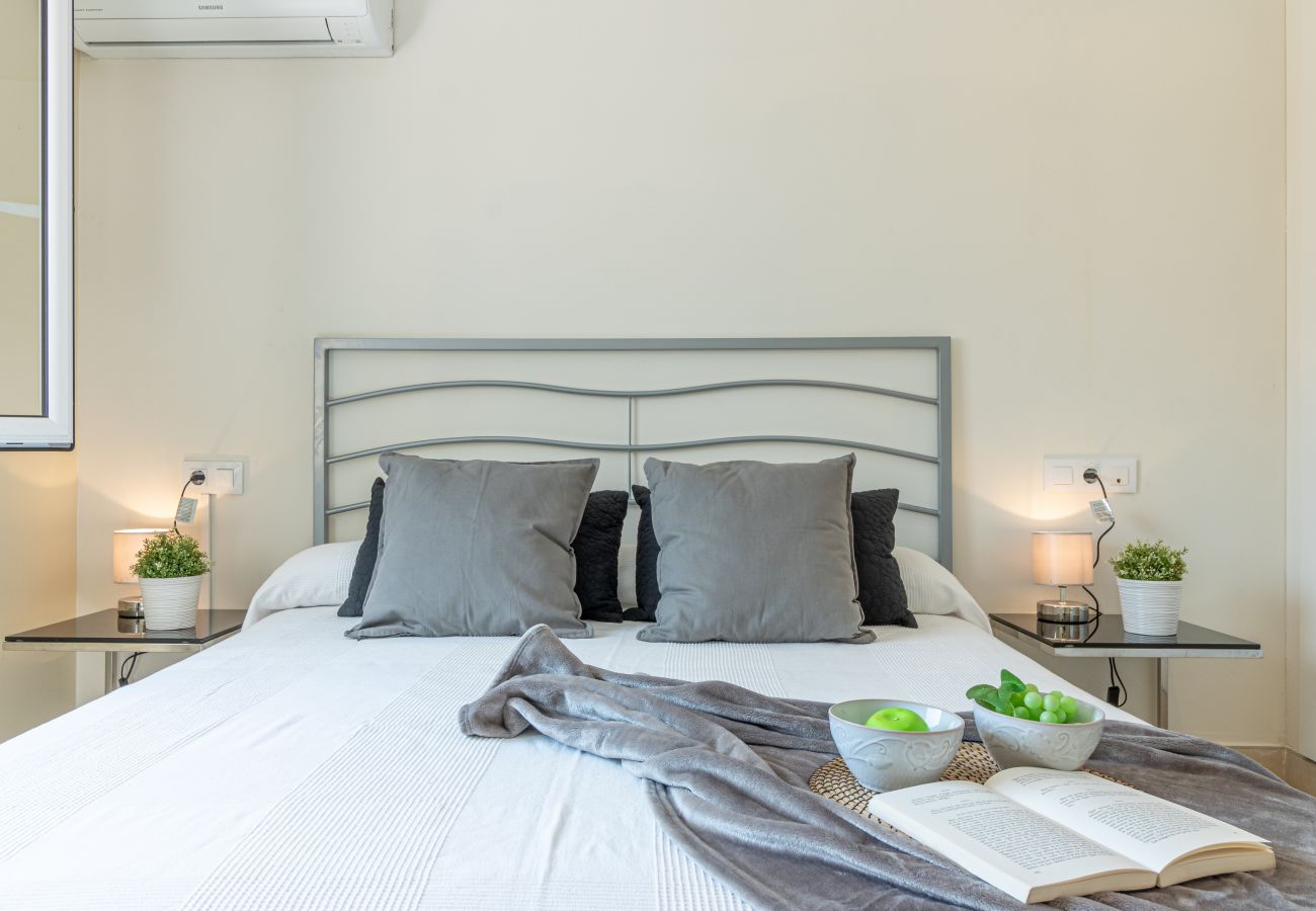 Villa à Empuriabrava - 0141-PANI Maison au canal avec piscine et amarrage