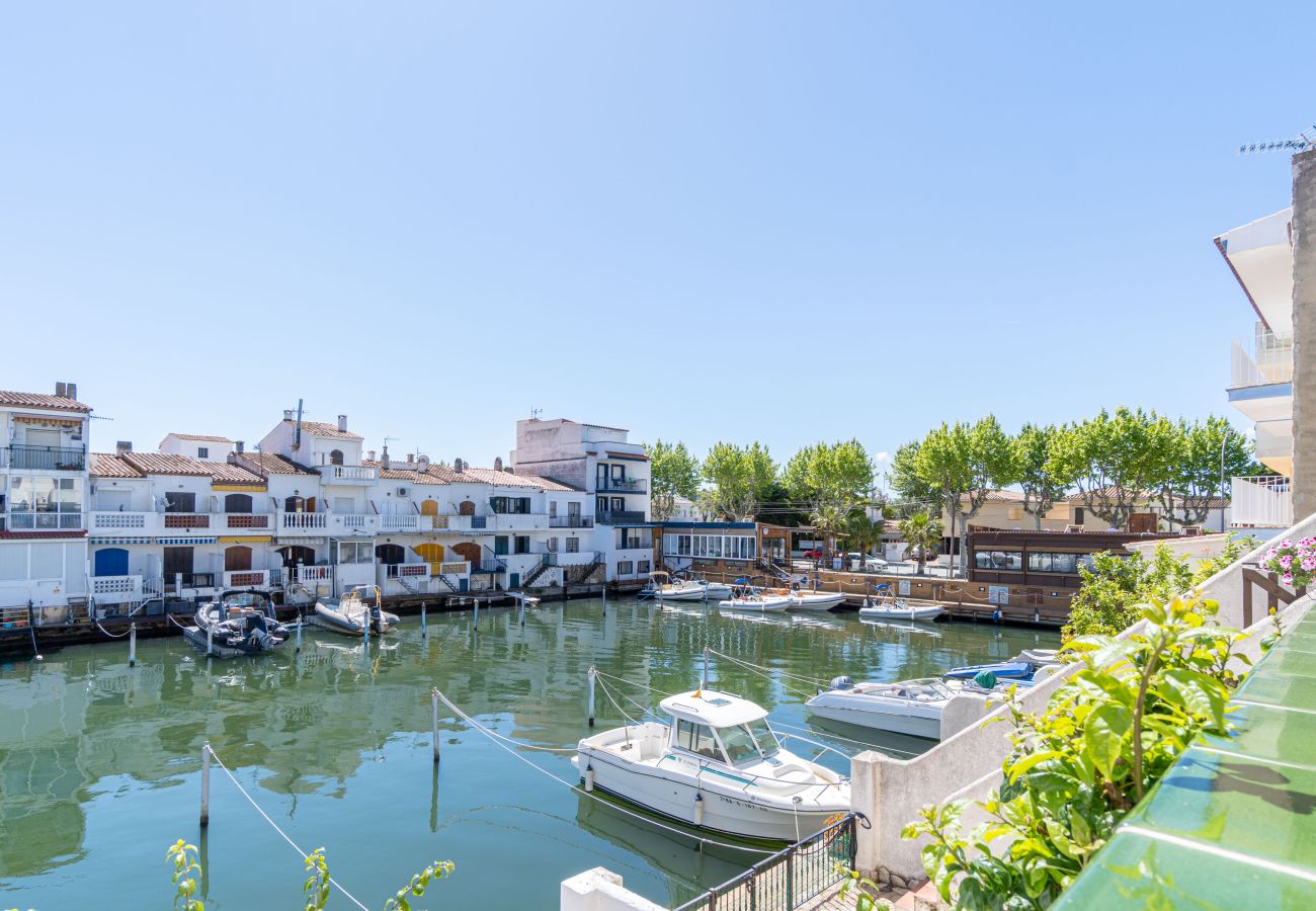 Villa à Empuriabrava - 0153-PORTO FINO Maison au canal avec amarrage