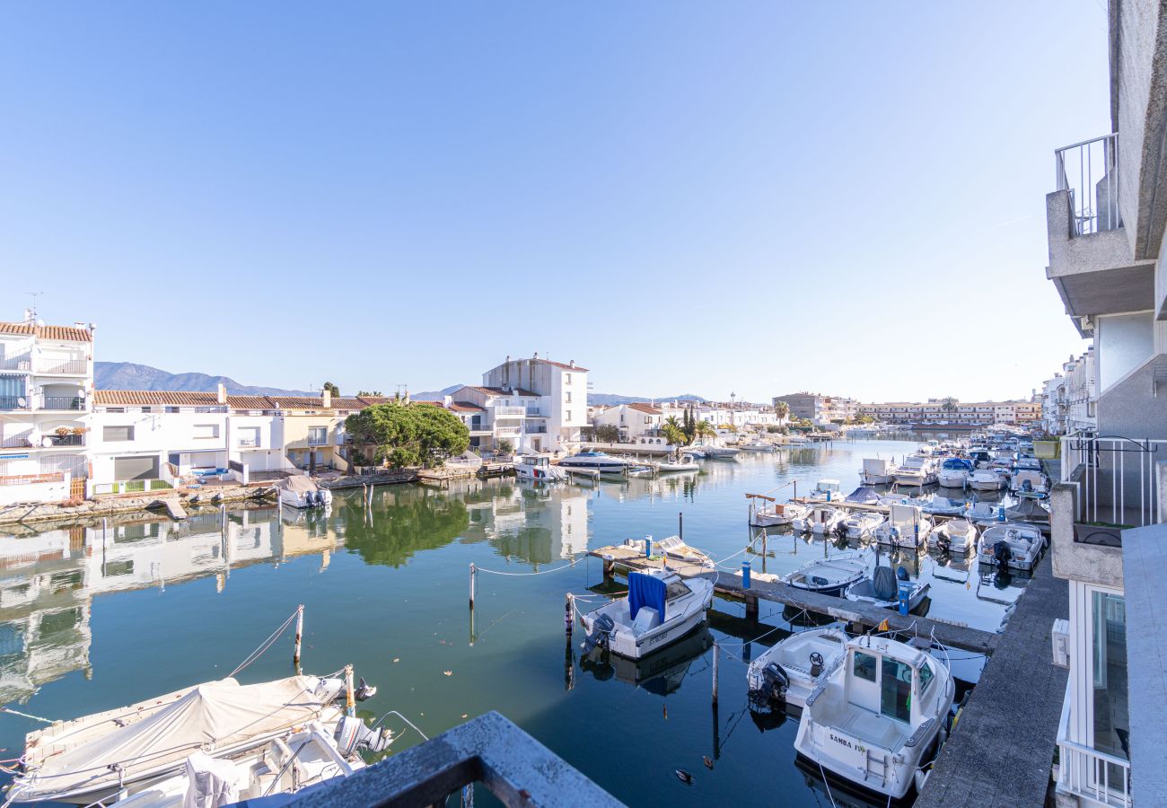 Appartement à Empuriabrava - 0139-ONADA Appartement avec vue sur le canal