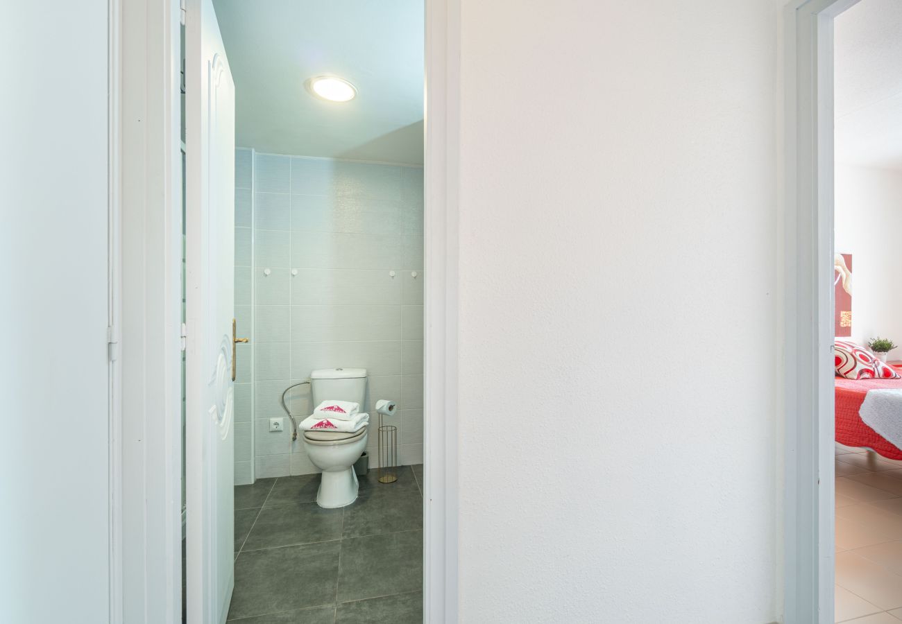 Appartement à Empuriabrava - 0183-SANT MAURICI Appartement avec vue sur canal et parking