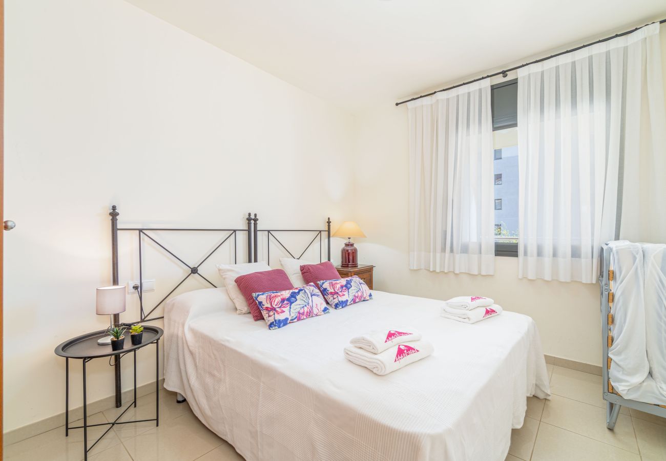 Appartement à Rosas / Roses - 8010-MIL.LENI Appartement avec piscine communautaire et parking