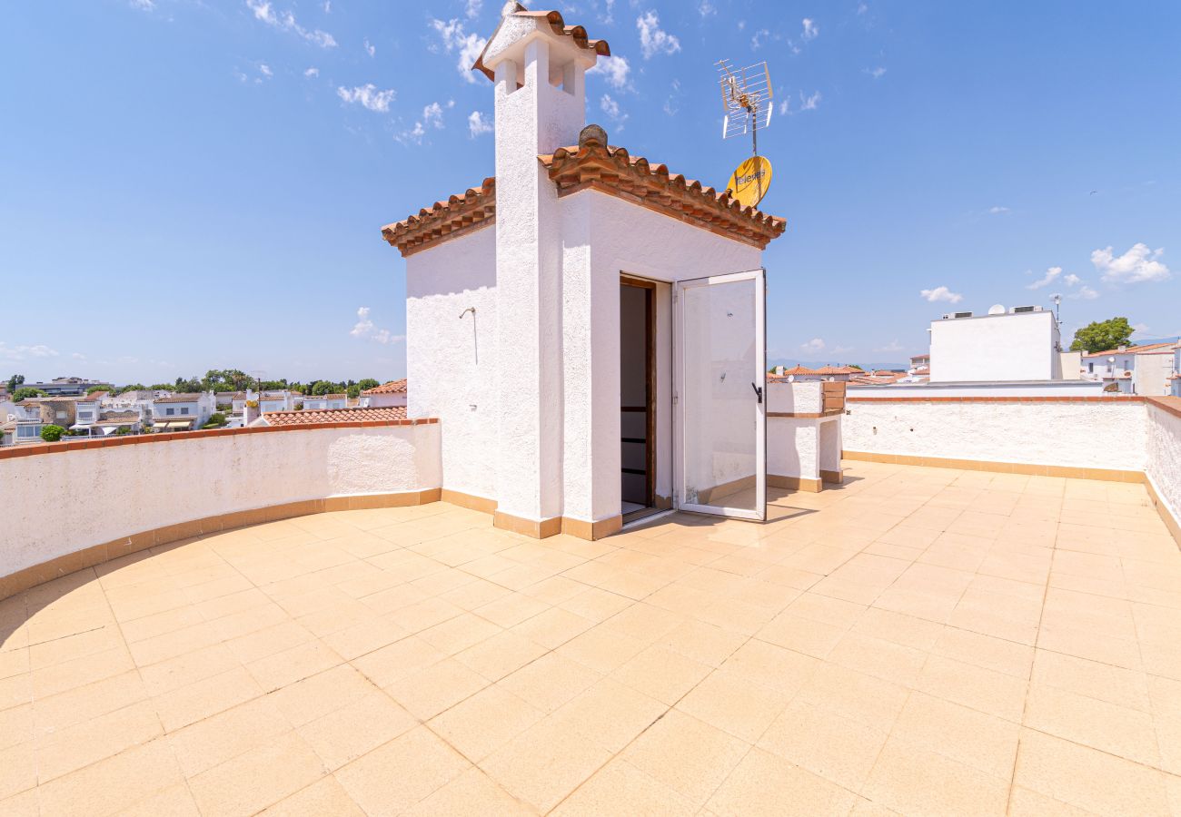 Villa à Empuriabrava - 0191-SANT MAURICI Maison avec piscine privée