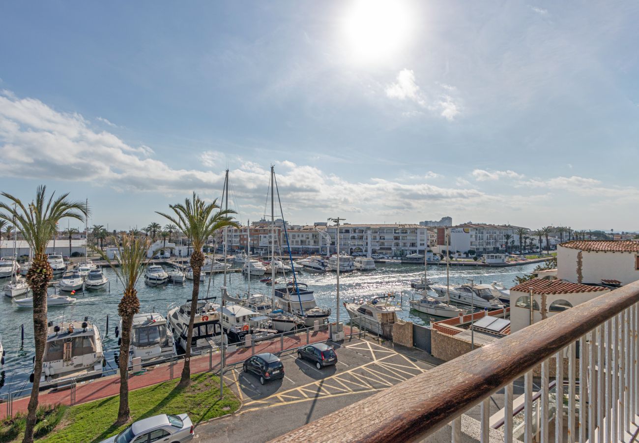 Appartement à Empuriabrava - 0180-PORT GREC Appartement avec vue sur le canal