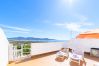 Апартаменты на Empuriabrava - 0182-PORT DUCAL Квартира с террасой, видом на море и Wi-Fi.