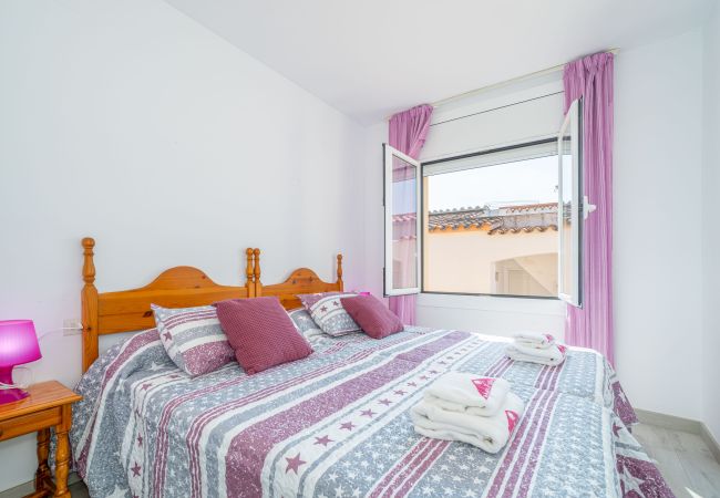 Апартаменты на Empuriabrava - 0060-GRAN RESERVA Апартаменты на Empuriabrava - 0060-GRAN RESERVA