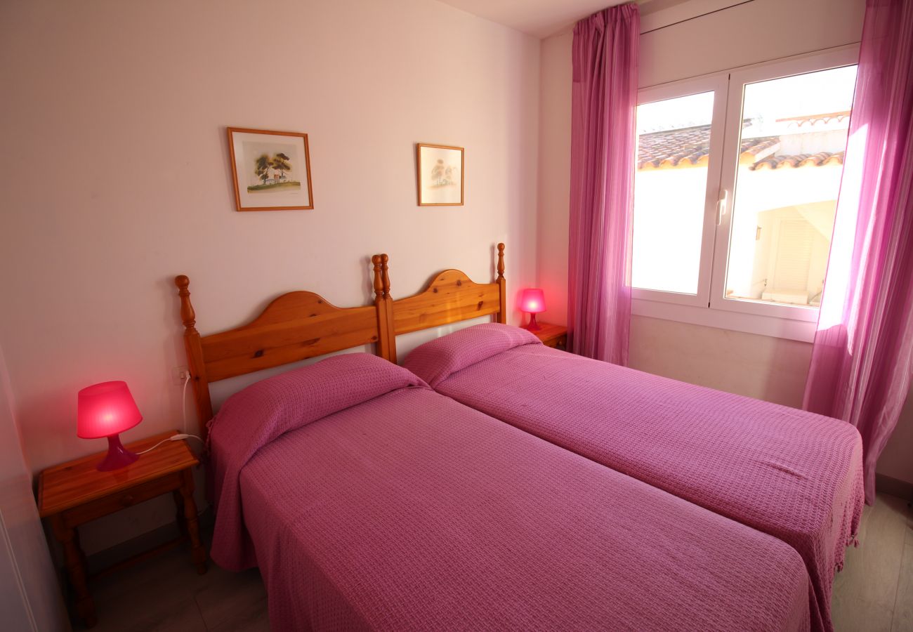 Апартаменты на Эмпуриабра / Empuriabrava - 0060-GRAN RESERVA