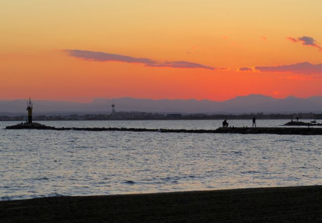 Апартаменты на Rosas / Roses - 2007-AV DE RHODE Квартира с беспроводным доступом в Интернет рядом с пляжем Апартаменты на Rosas / Roses - 2007-AV DE RHODE Квартира с беспроводным доступом в Интернет рядом с пляжем