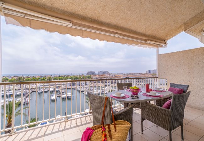 Апартаменты на Empuriabrava - 0160-PORT GREC Квартира с WIFI, Smart TV, видом на канал и море