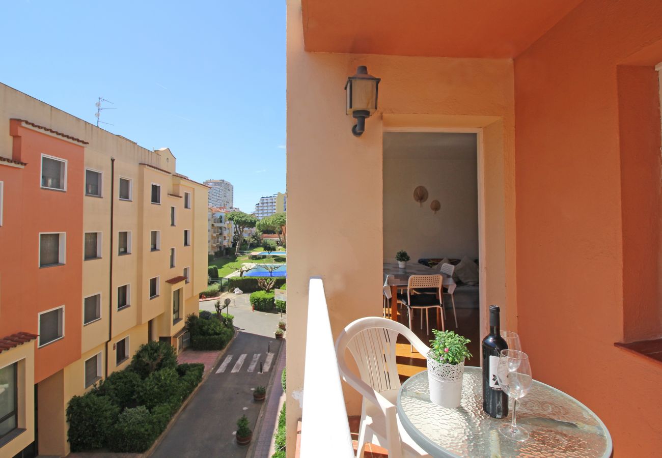 Апартаменты на Эмпуриабра / Empuriabrava - 0055-GRAN RESERVA Квартира рядом с пляжем